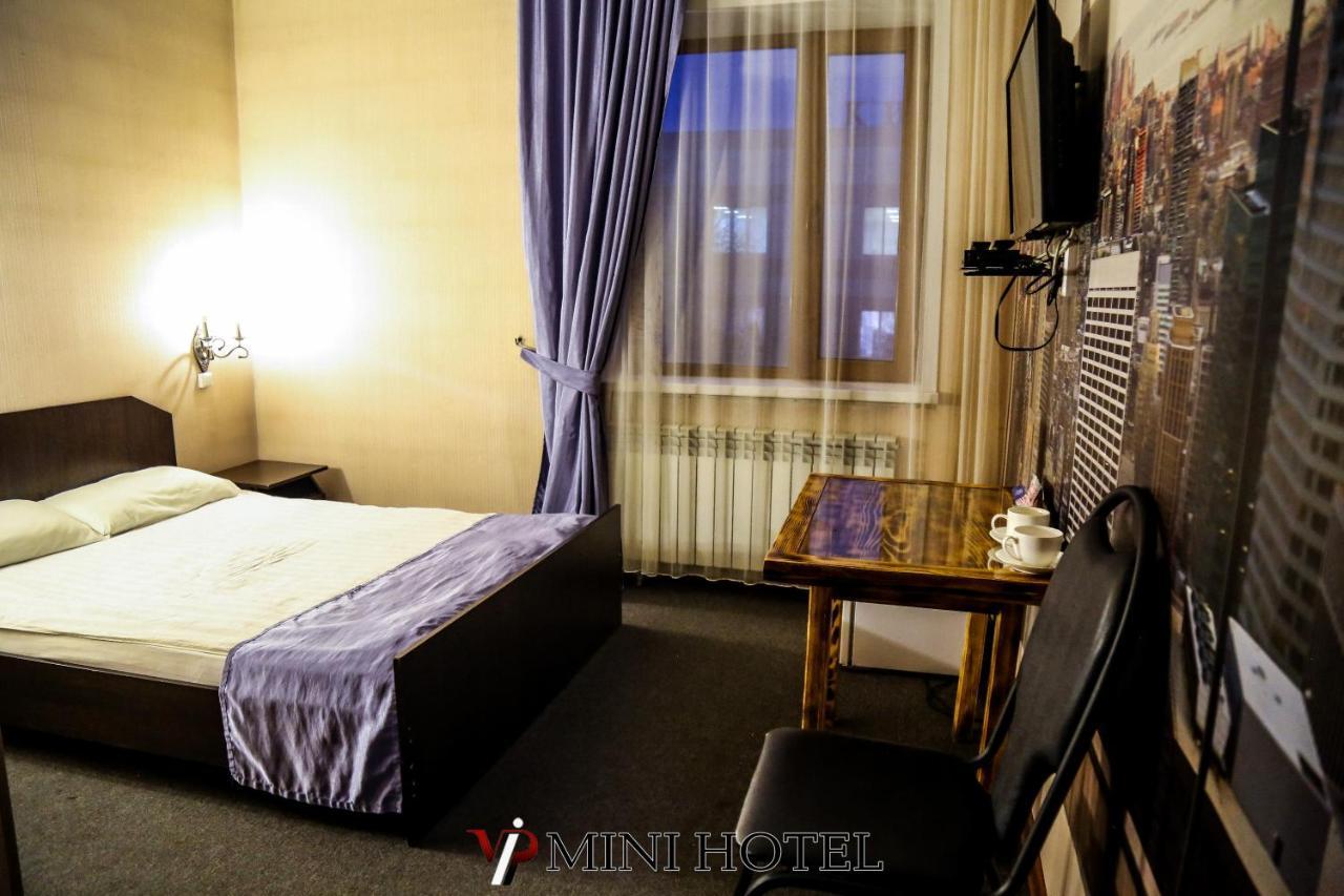 סמיי Vip Mini Hotel מראה חיצוני תמונה