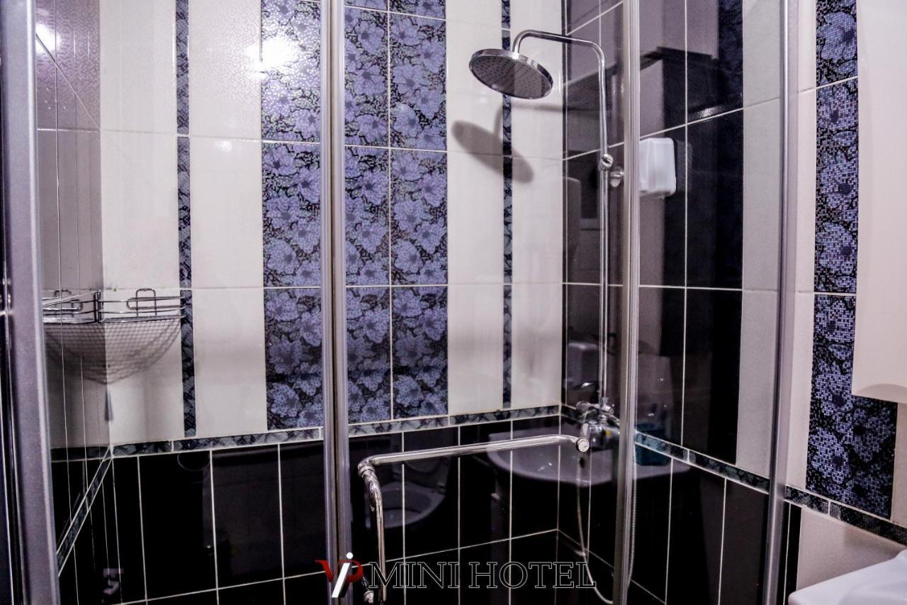 סמיי Vip Mini Hotel מראה חיצוני תמונה