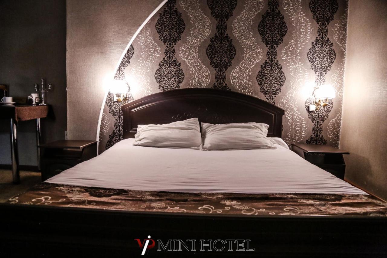 סמיי Vip Mini Hotel מראה חיצוני תמונה