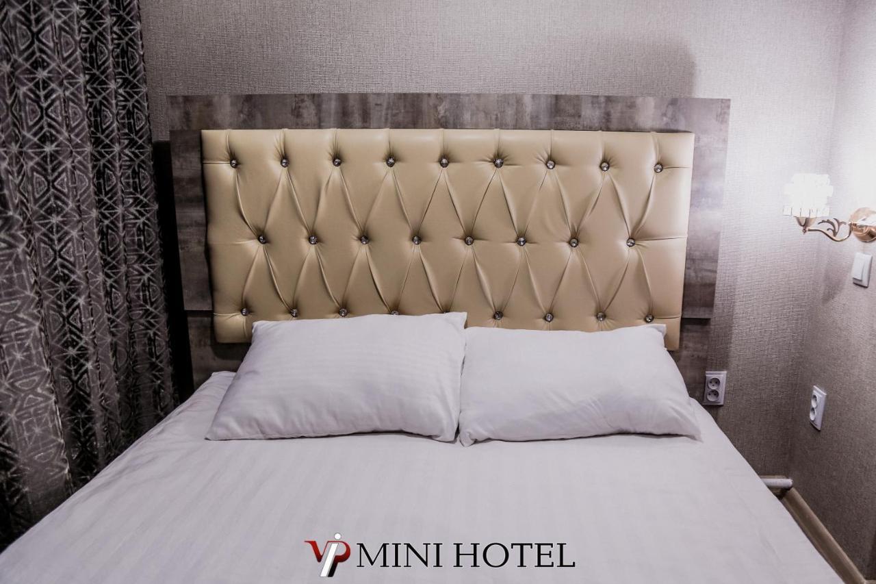 סמיי Vip Mini Hotel מראה חיצוני תמונה