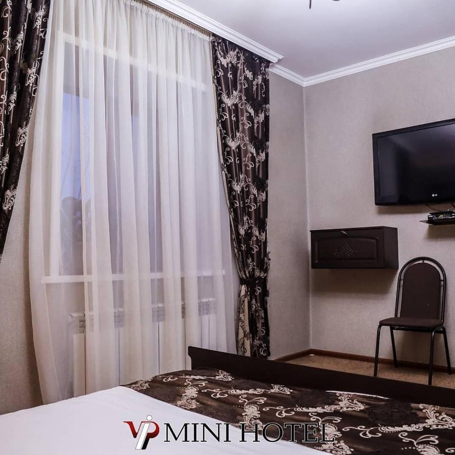 סמיי Vip Mini Hotel מראה חיצוני תמונה