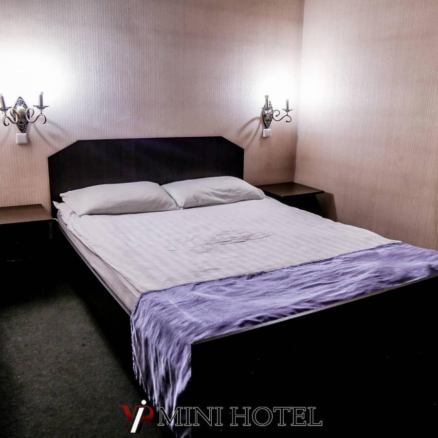 סמיי Vip Mini Hotel מראה חיצוני תמונה
