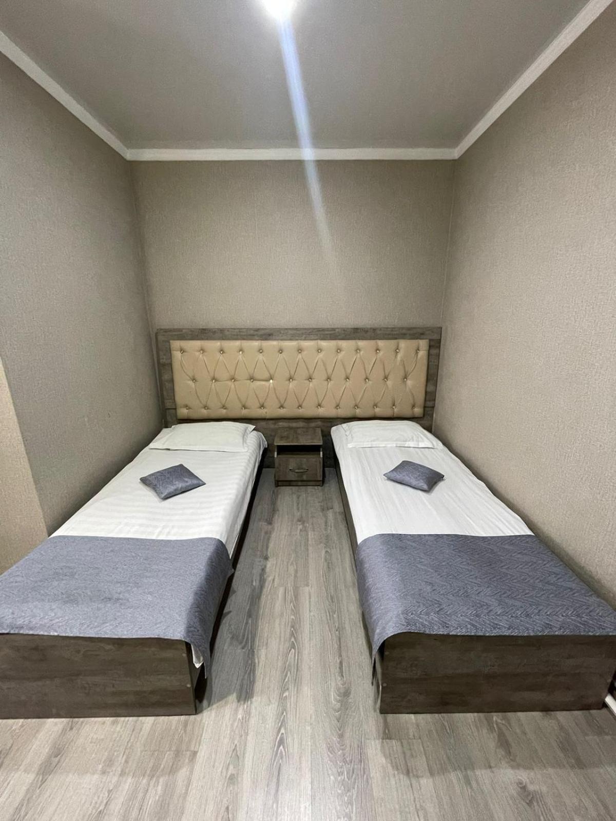 סמיי Vip Mini Hotel מראה חיצוני תמונה