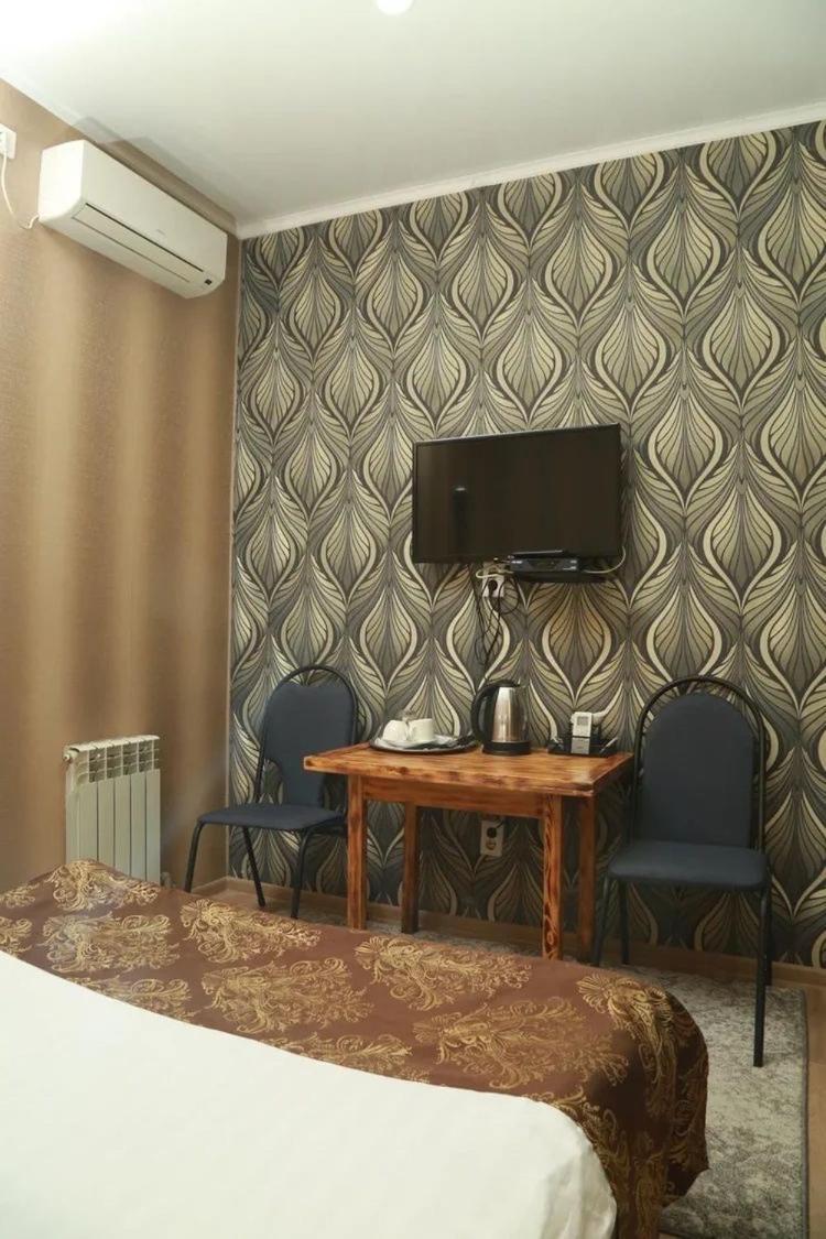 סמיי Vip Mini Hotel מראה חיצוני תמונה