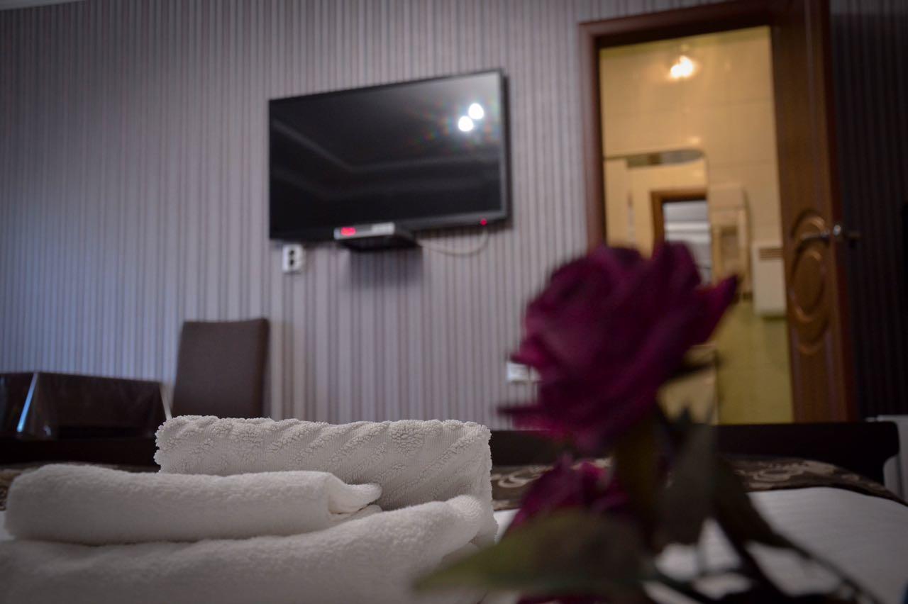 סמיי Vip Mini Hotel מראה חיצוני תמונה