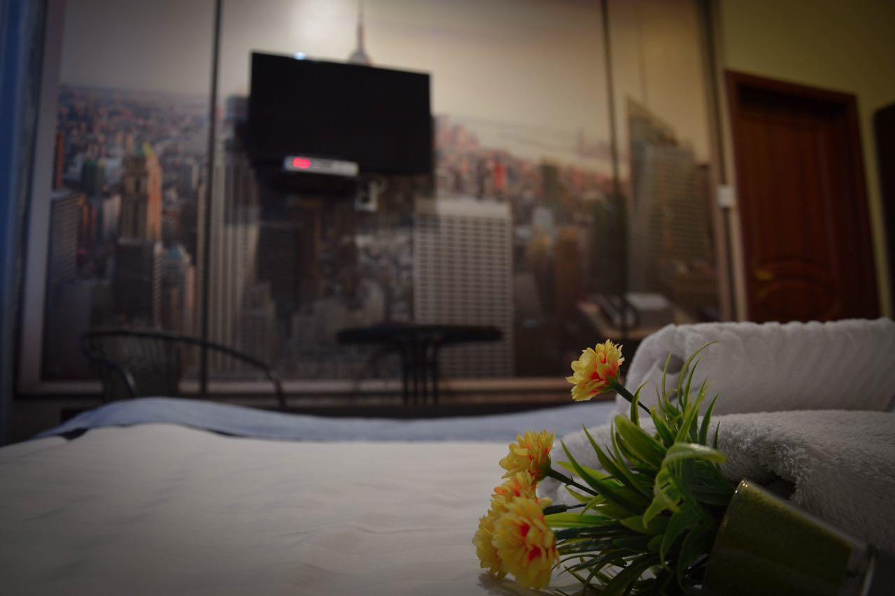 סמיי Vip Mini Hotel מראה חיצוני תמונה